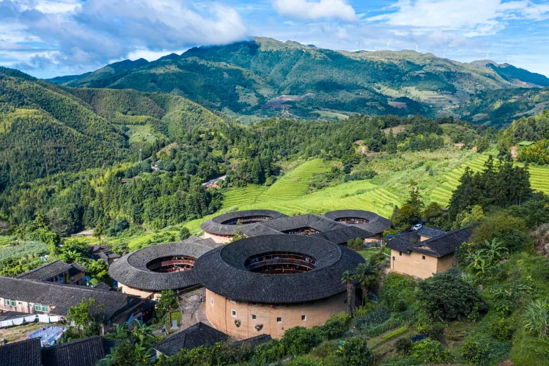 福建,历史文化的传承与现代发展的交响