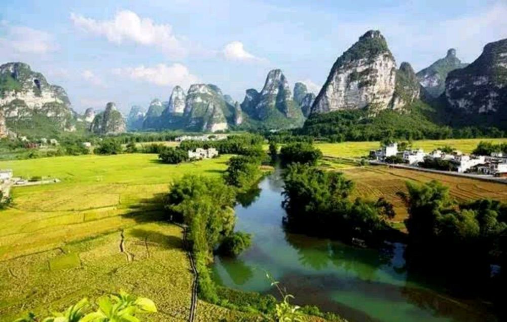 广西，山水人文甲天下，绚丽璀璨之旅